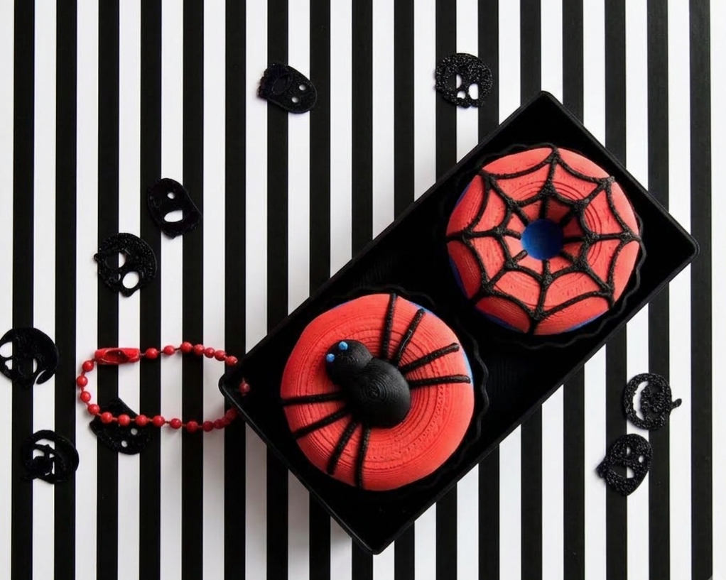 Halloween Donut Fidget Keychain Spiderman 2 pack